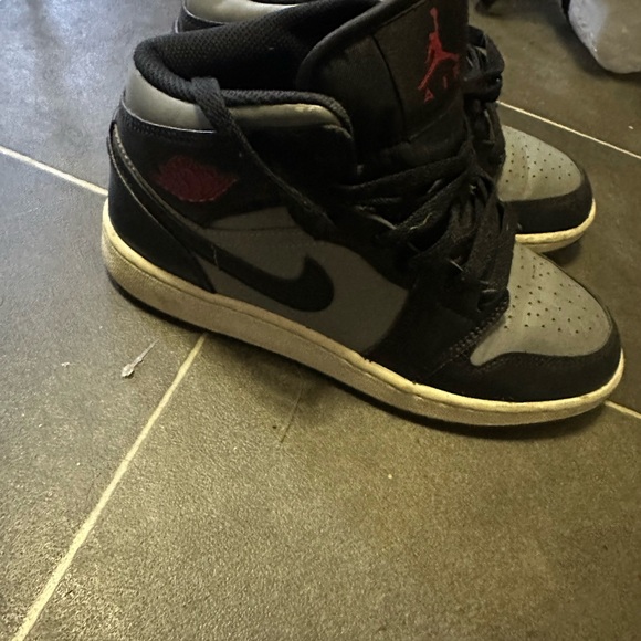 Jordan 1 black and grey - Picture 2 of 4